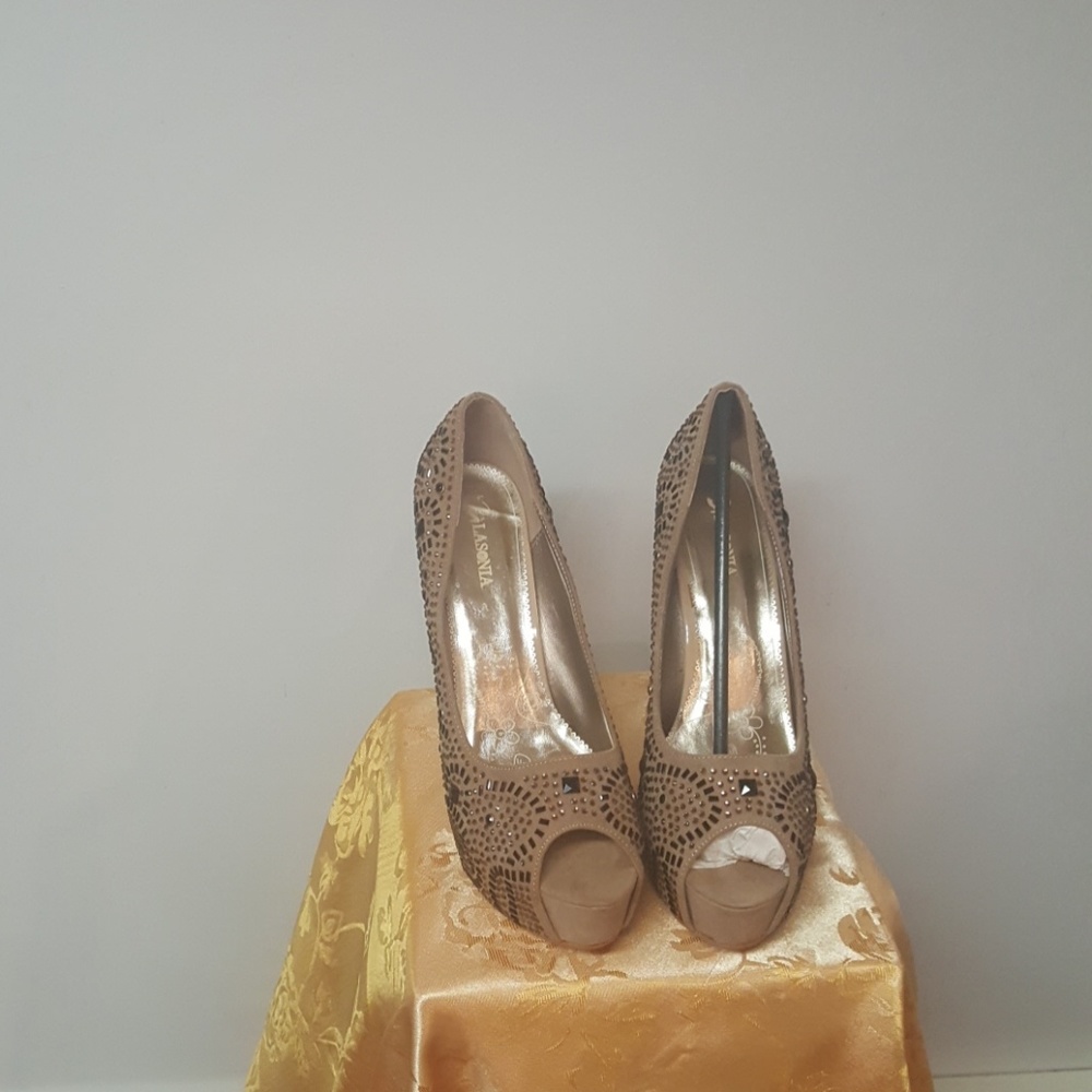 Women shoes